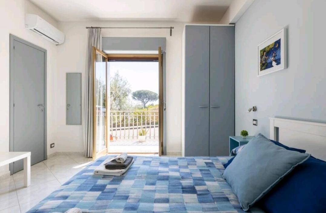 אסראלה B&B Terra Di Miti מראה חיצוני תמונה